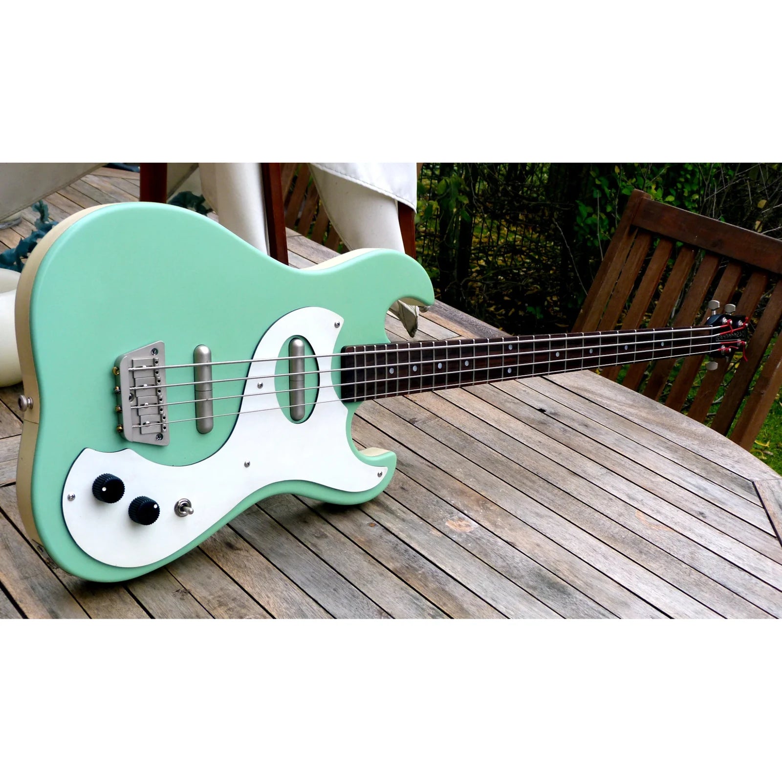 Dano 63 Long Scale Bass