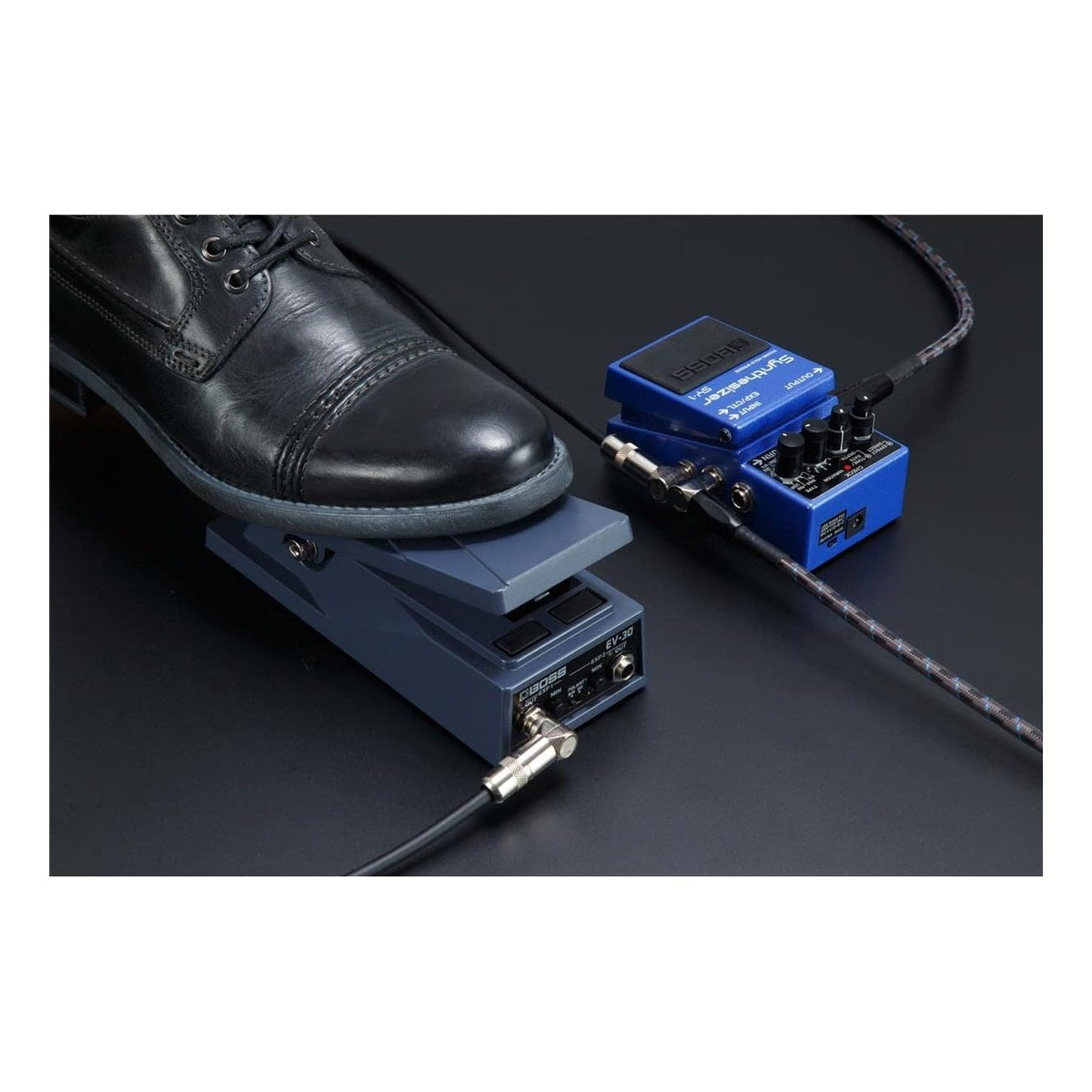 SY-1 Synthesizer Pedal