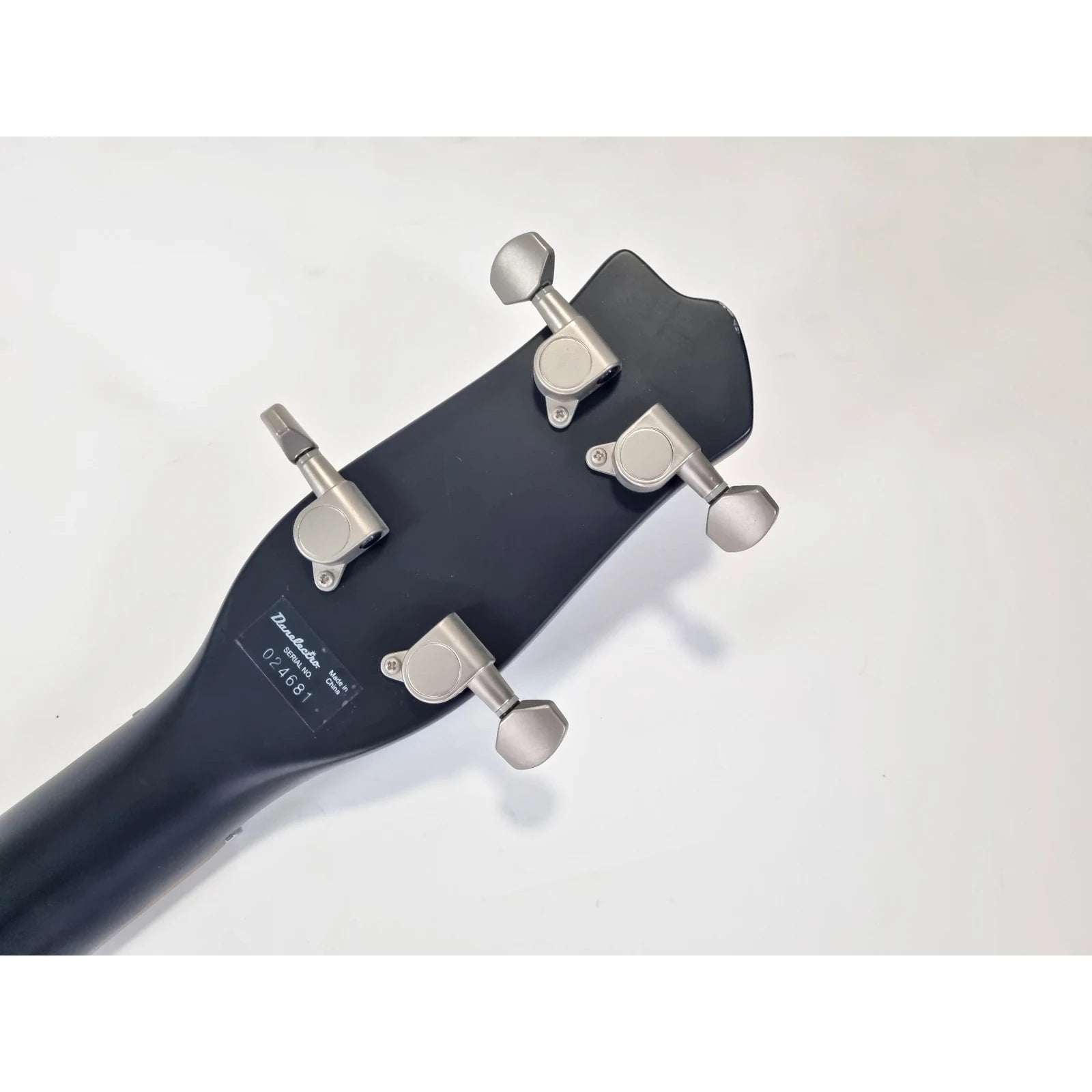 Dano 63 Long Scale Bass